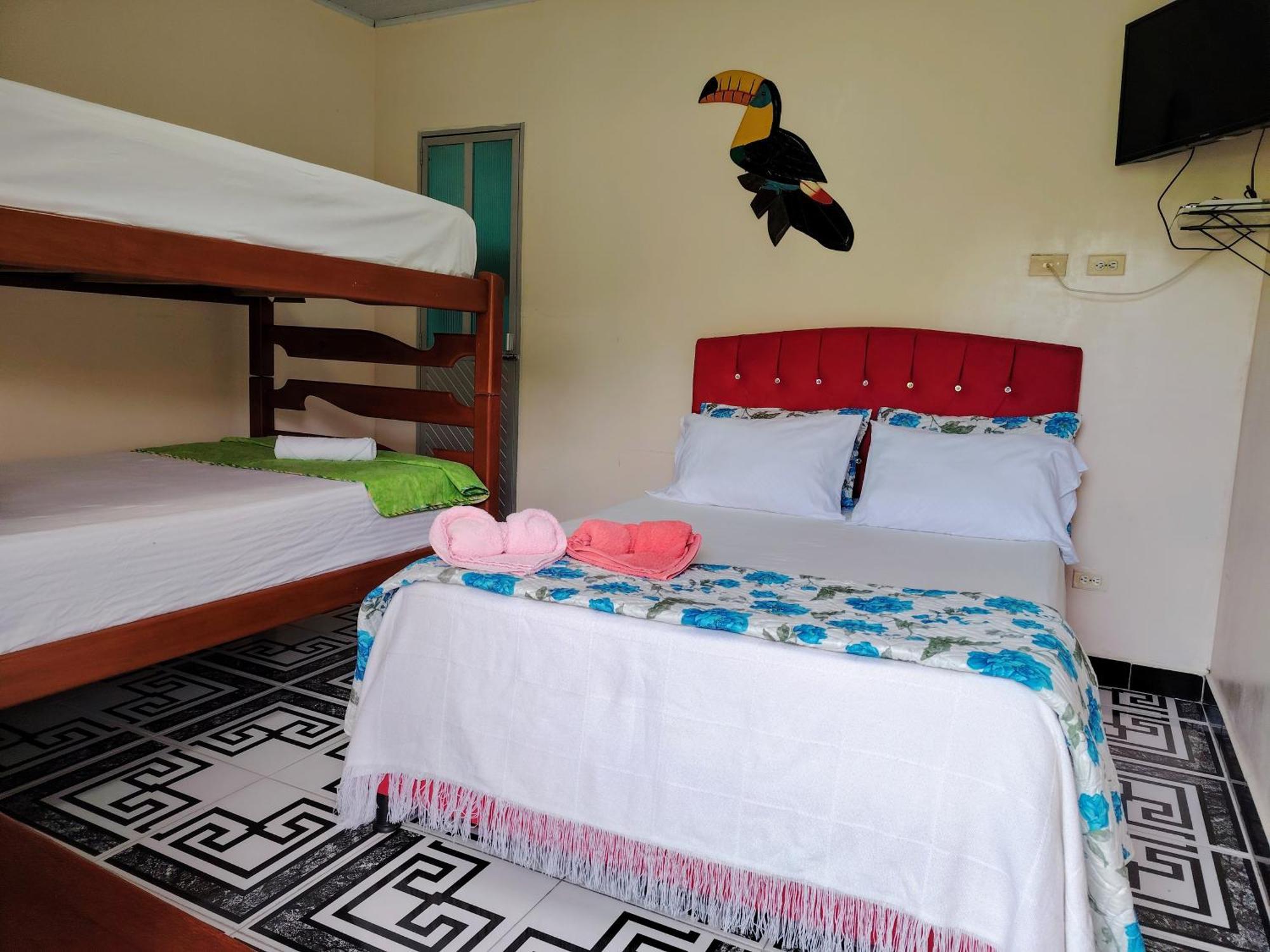 Hotel Alto Amazonas Leticia Zimmer foto
